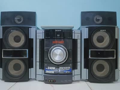 sony . RV555D. 4.0 Bluetooth home theater