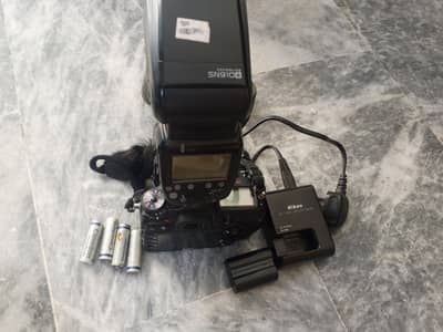 Nikon D7100 Professional Kit | 18-140mm VR Lens | Shanny SN910+ Flash
