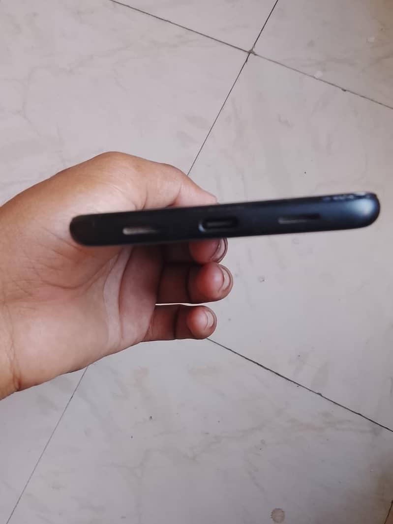 Google Pixel 4A 5G 1