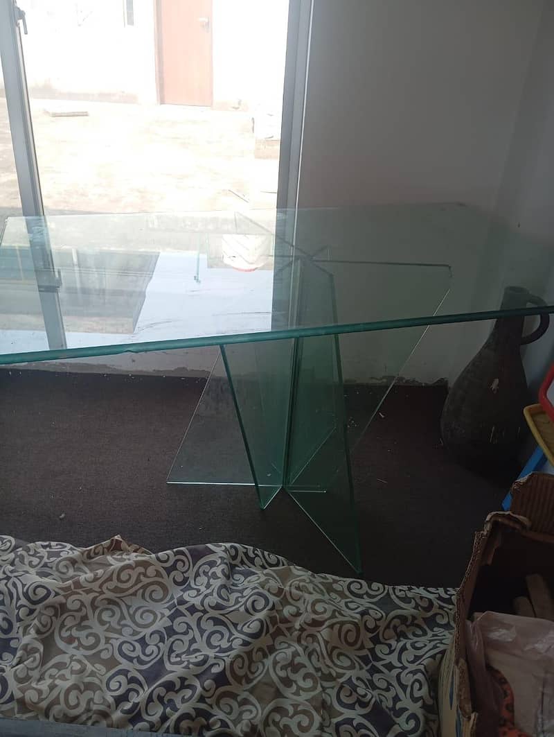 Glass table 0
