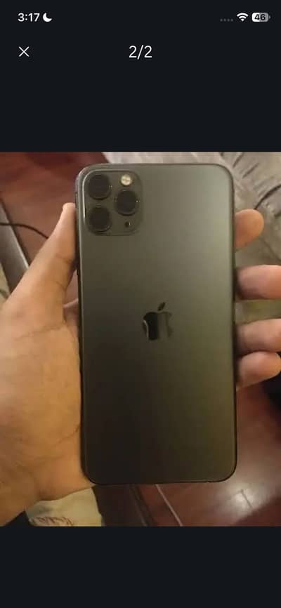 IPhone11pro 10/0condition box with charger and battery service