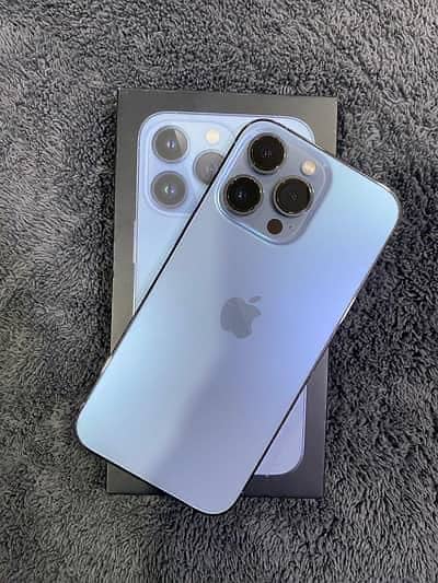 I phone 13pro max dual physical with compelet box contact 03331033334