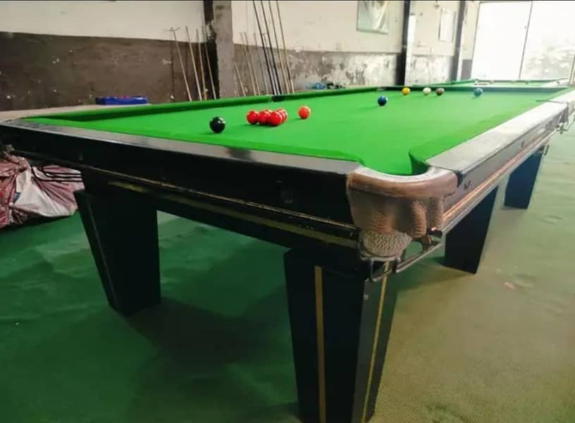 Snooker Table 0