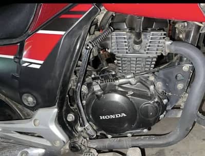 Bike non accident ha engine pack ha only buy and drive