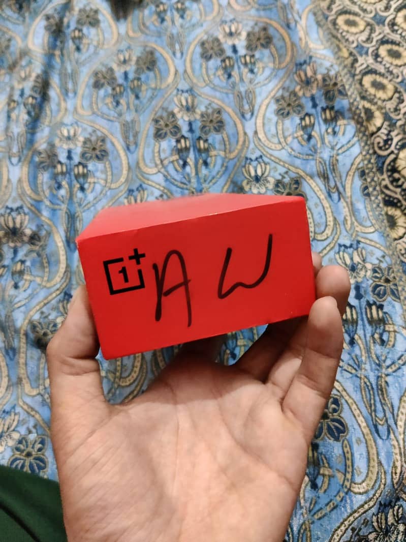 OnePlus 8 7