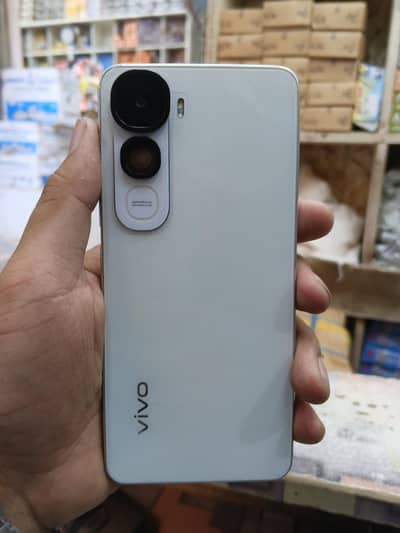 vivo y400