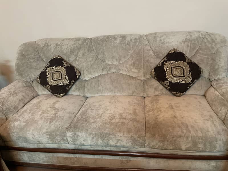 Sofa set 0