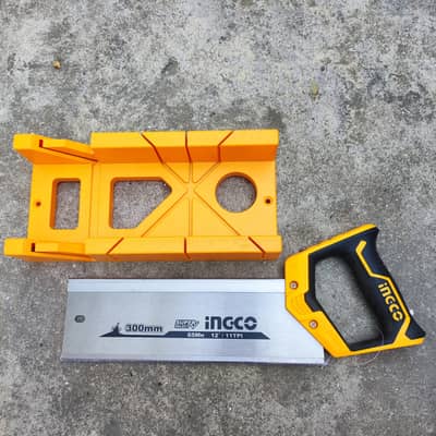 Ingco 12 inch saw and mitre box