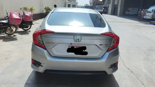 civic 2017 1.8 oriel full. option sunroof 36 hazar  km