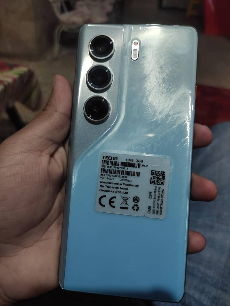Techno camon 40 pro 1