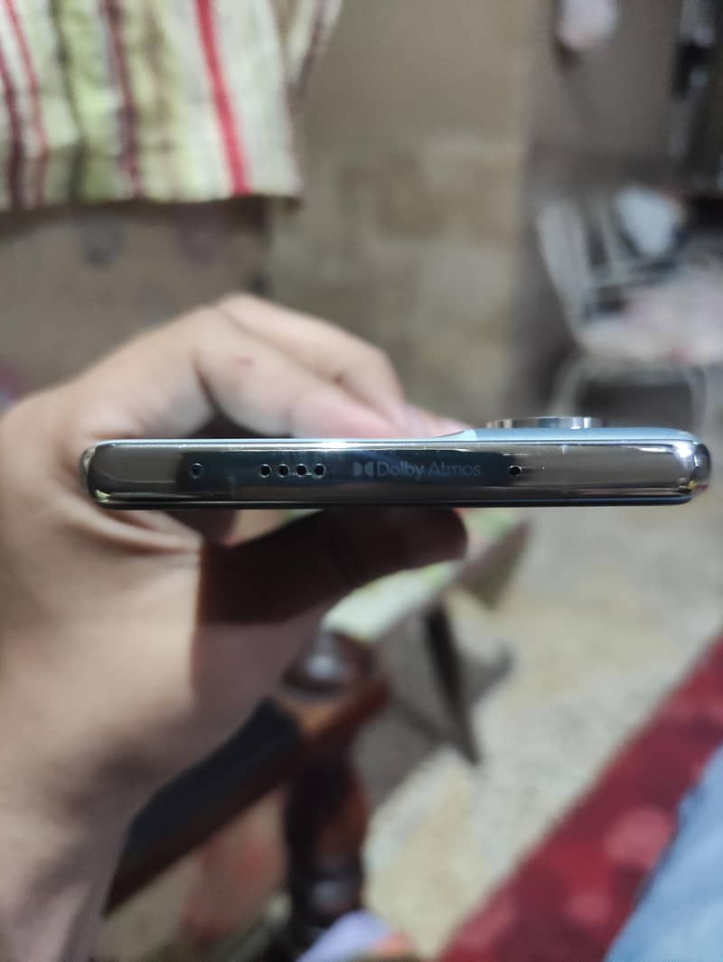 Techno camon 40 pro 2