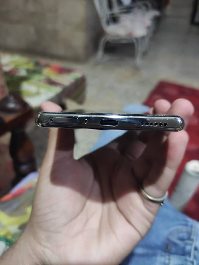 Techno camon 40 pro 3