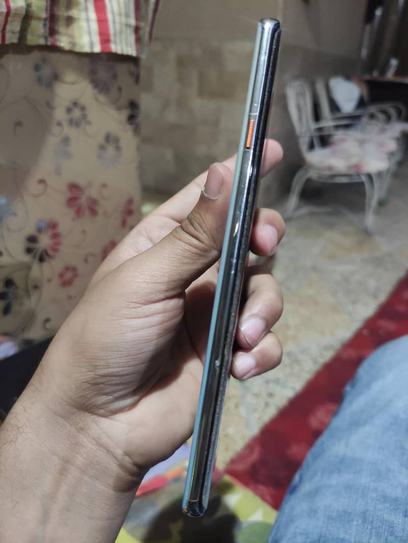 Techno camon 40 pro 5