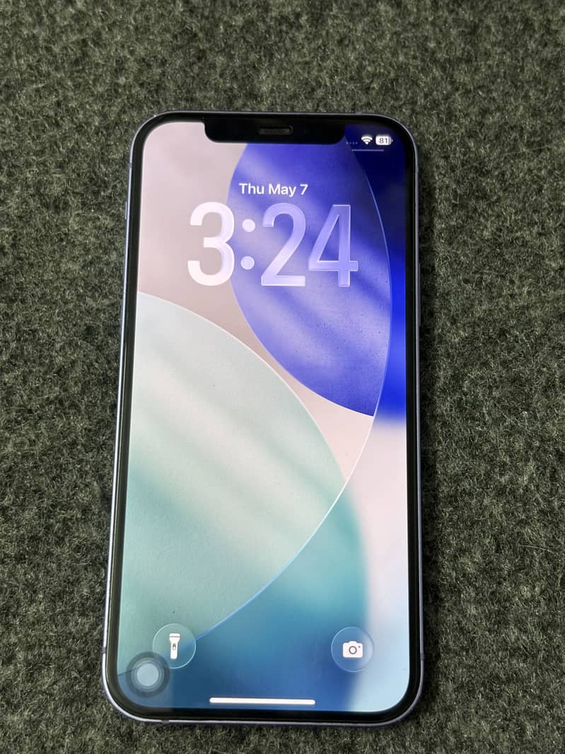iPhone 12 1