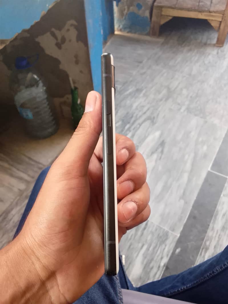 google pixel 6a 1