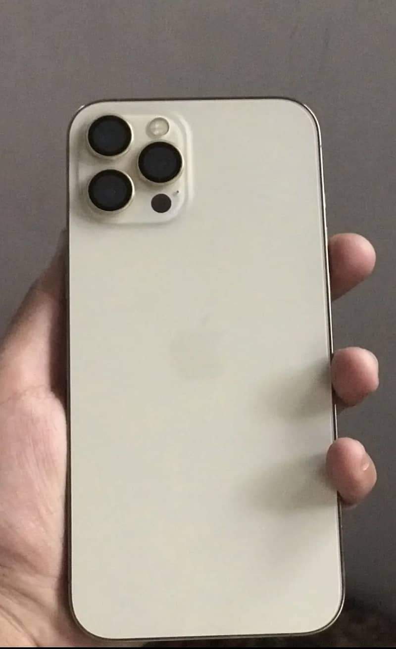 iPhone 12 pro max 0