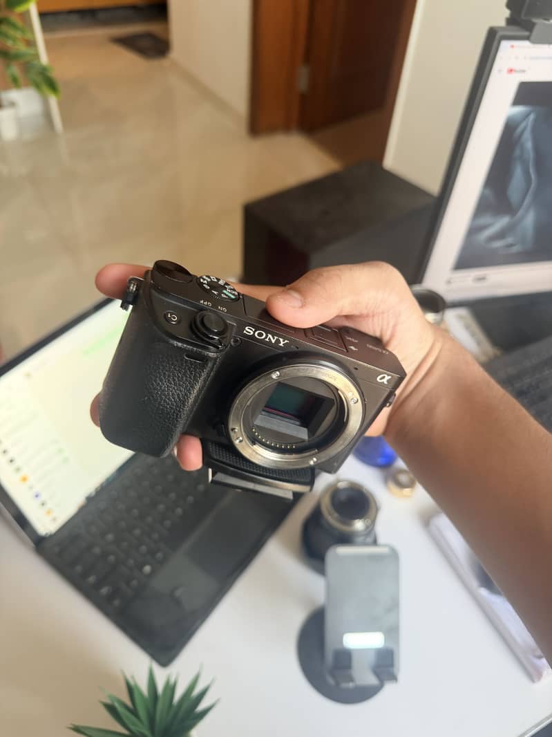 Sony A6400 3