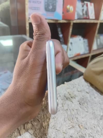Non PTA dabba nahi hai  aur koi folt nahi hai mobile main