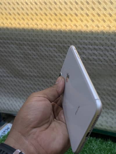 iphone 8 plus 64Gb waterpack