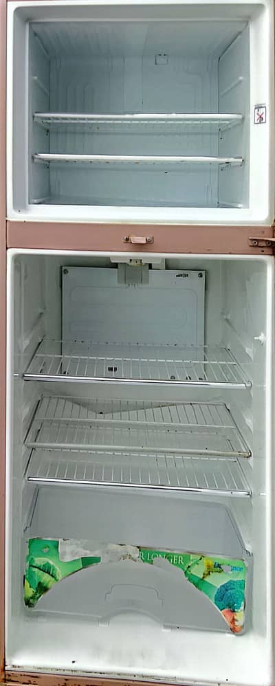 Dawlance Refrigerator