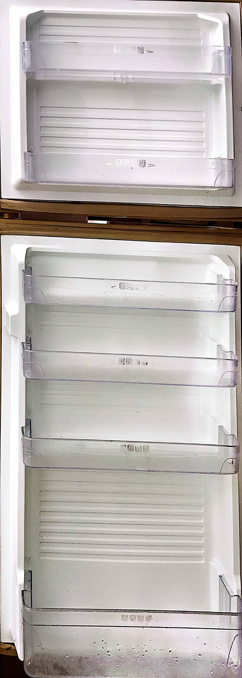 Dawlance Refrigerator 1