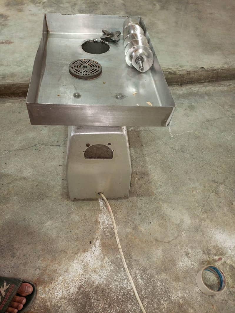mince machine / qeema Machine 4