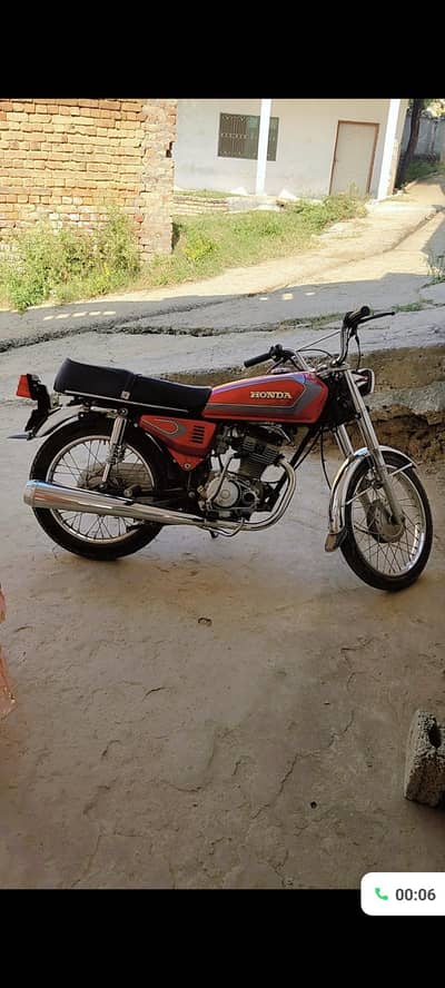 united CG 125
