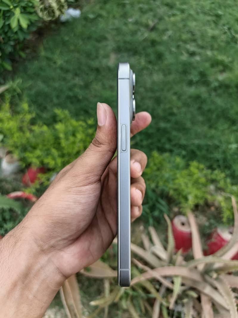 Iphone 15 Pro Max 3