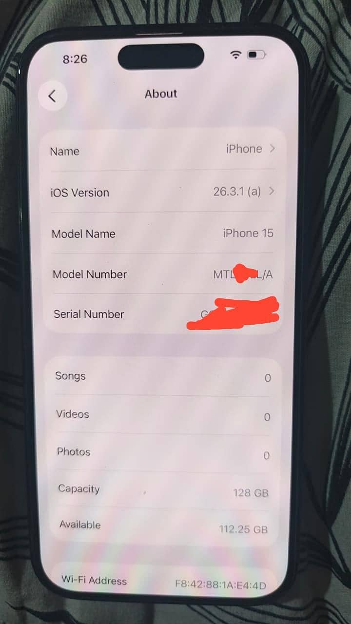IPhone 15 JV 1