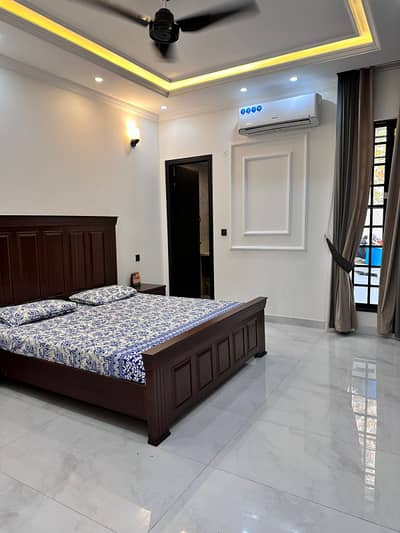 10 Marla Upper Portion For Rent In Jasmine Block Bahria Town Lahore