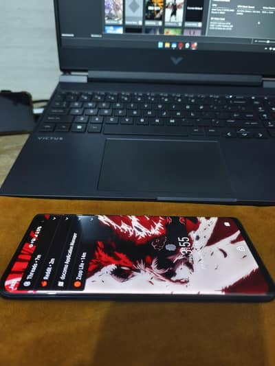 Fujitsu Arrows F51a 8/128 5g