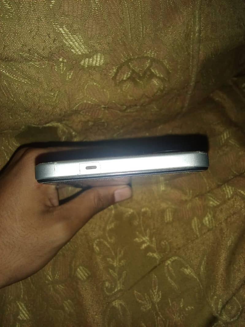 tecno spark 40 6/128 3
