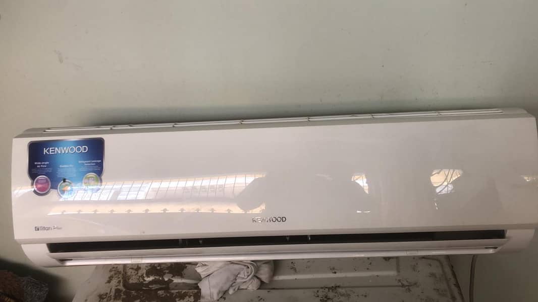 Split AC 0