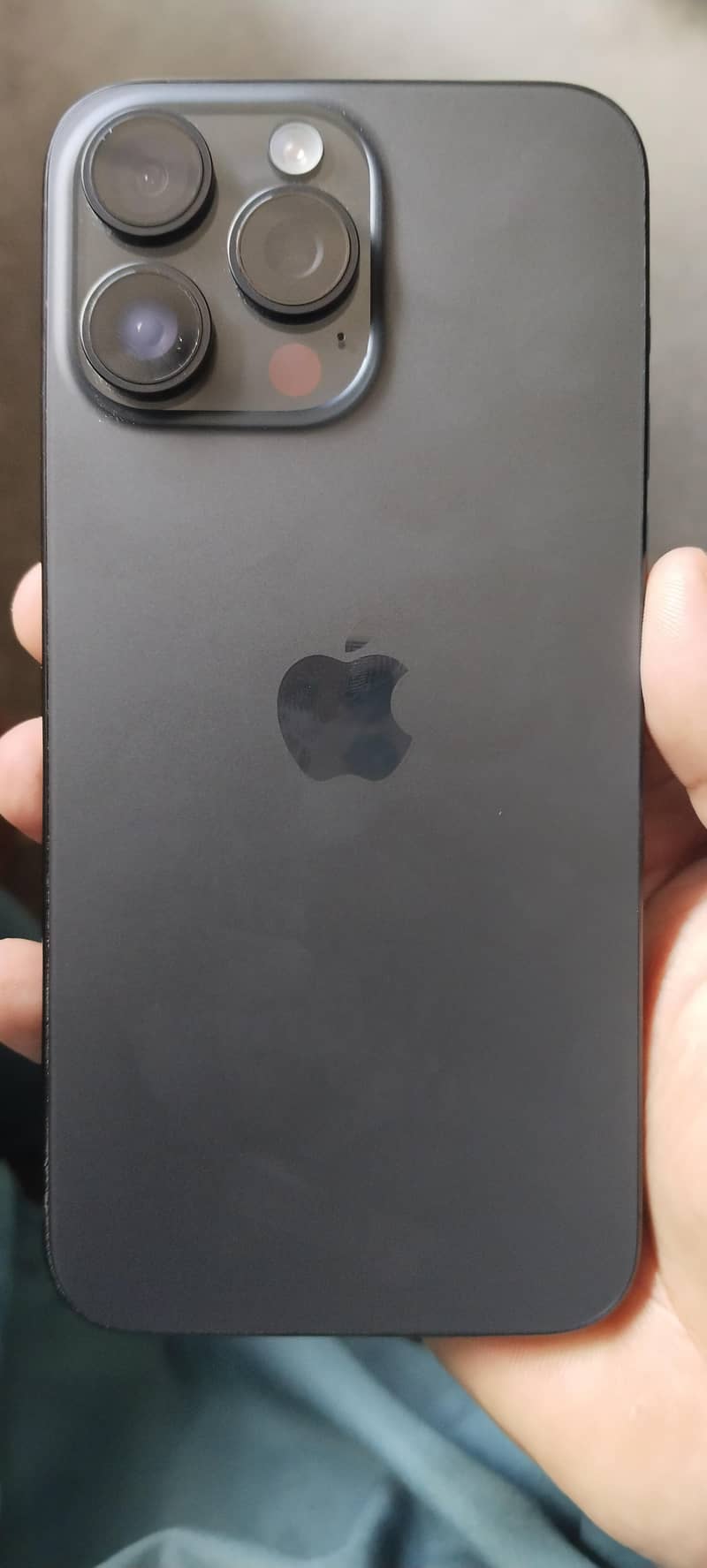 iphone 15 pro max 2