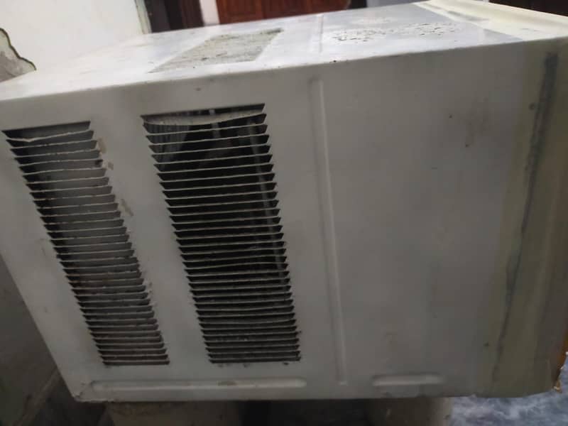 Window AC 0.75 ton 2