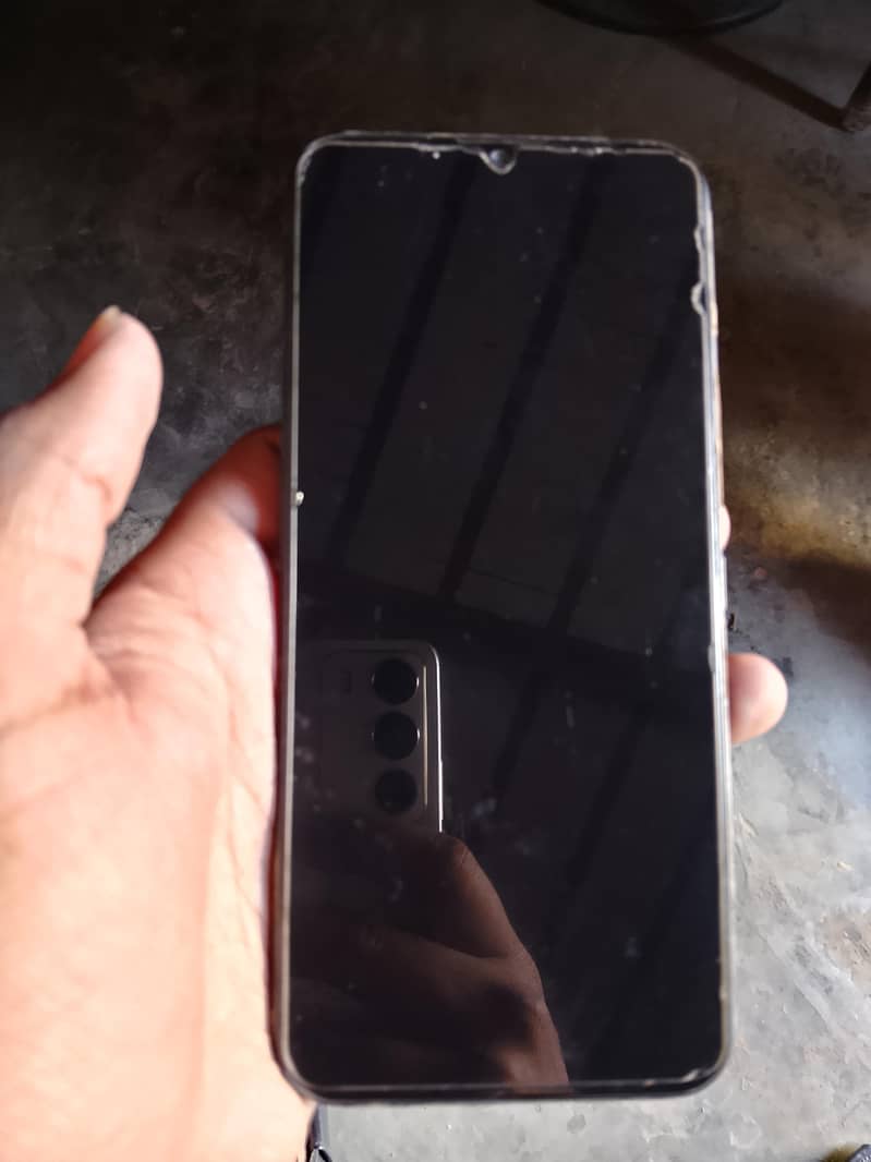Tecno 3