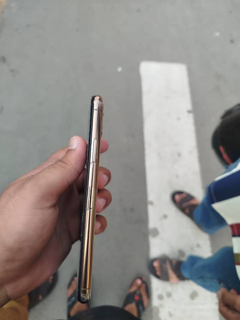 64GB B 2