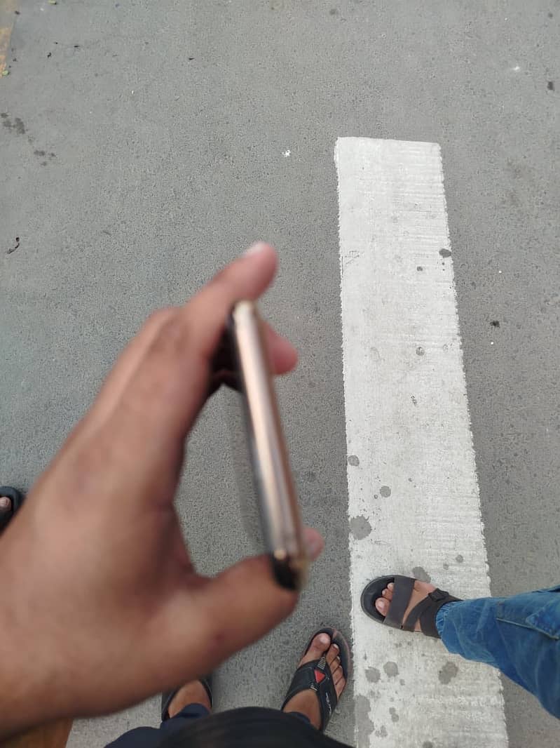 64GB B 3