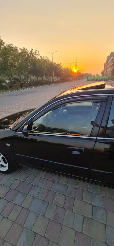 Civic 2005 Complete doors for sale local used 7/10 condition