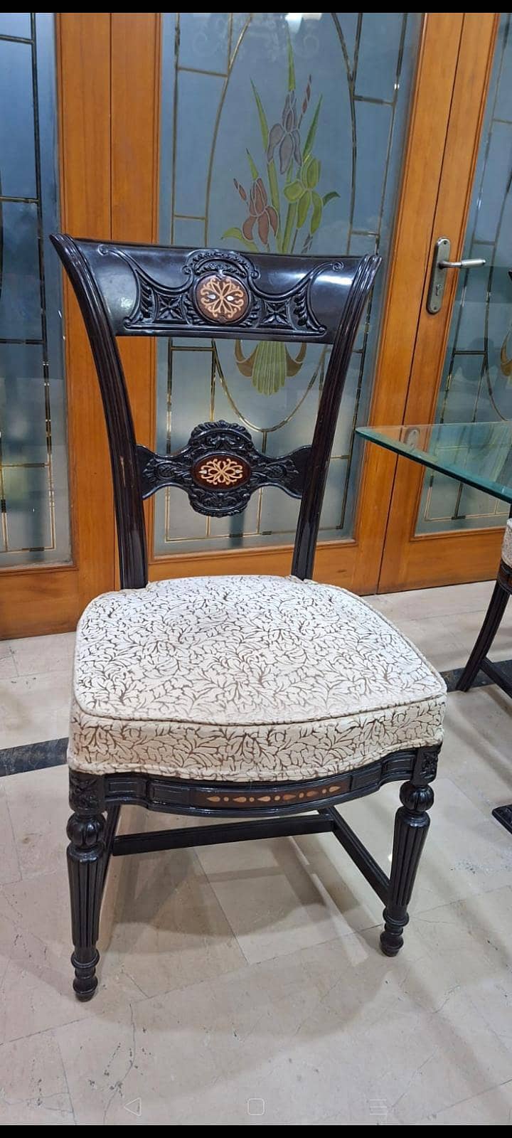 chinoti dining table 1