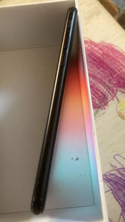 Apple iPhone SE