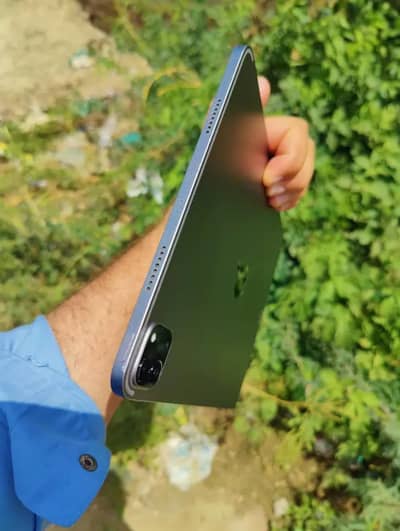 Apple iPad Pro M2