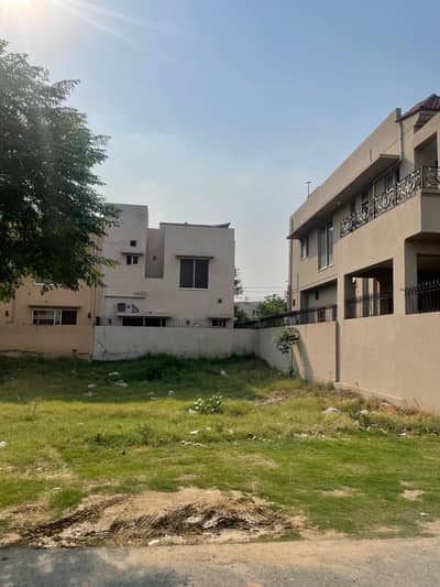 Plot No-587 Block B - 5 Marla Plot On Top Location of Phase 9 Town DHA Lahore For Urgent Sale