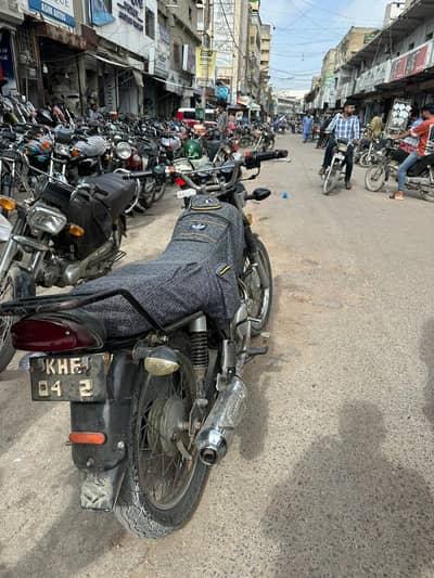 Suzuki GS 150 Karachi number