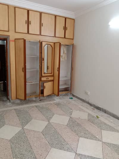 Ground floor portion for 3-4 Bachelors for rent in I-10 (from 1st June)