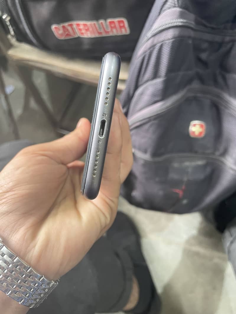 Iphone 11 3