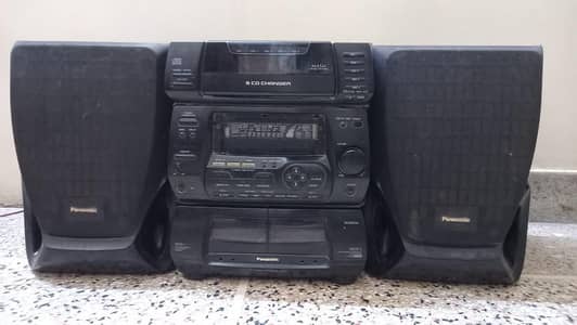 Panasonic 5 CD , AUX and Tape player