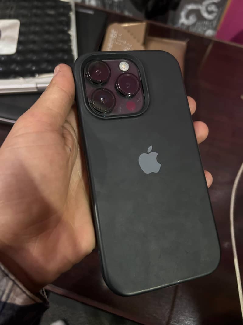iphone 14 pro 1