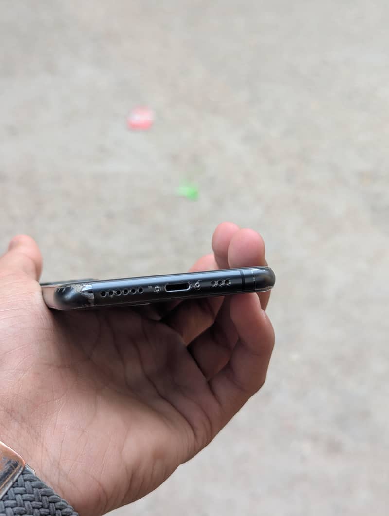Iphone 11 pro 2