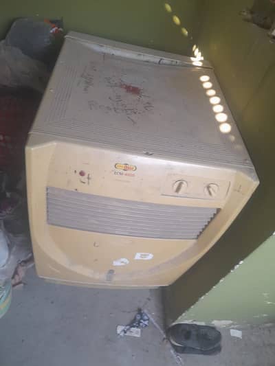 Room cooler